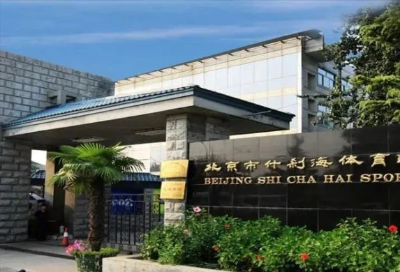 资深篮球爱好者如何保持和发展竞技水平_1